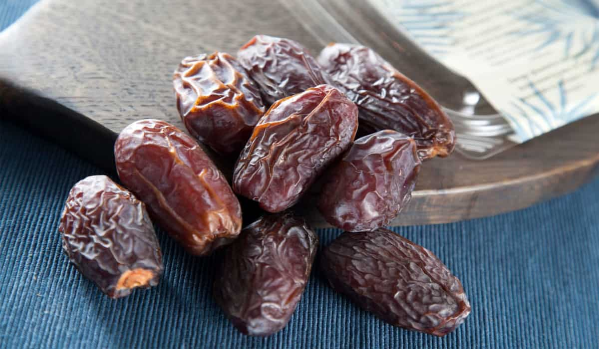 Piarom dates