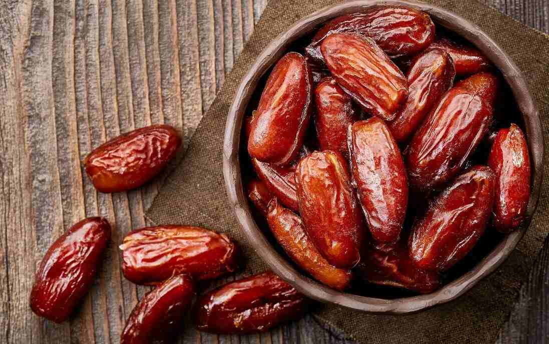 dates wholesale near me