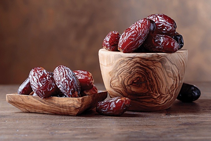 Iranian Piarom Dates Price for Sale