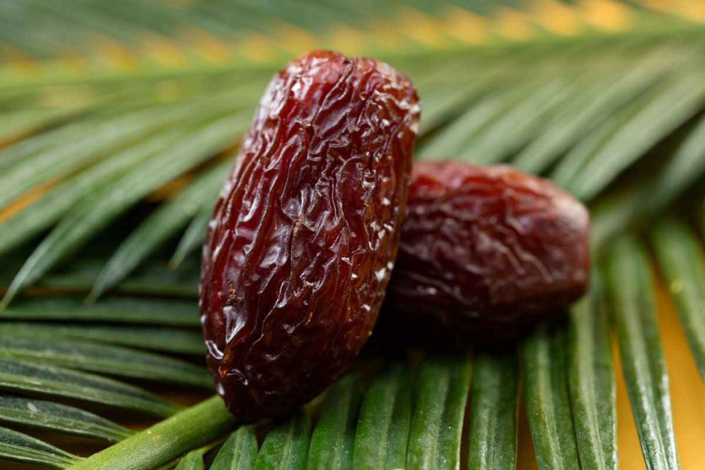 Are Medjool dates high in fiber