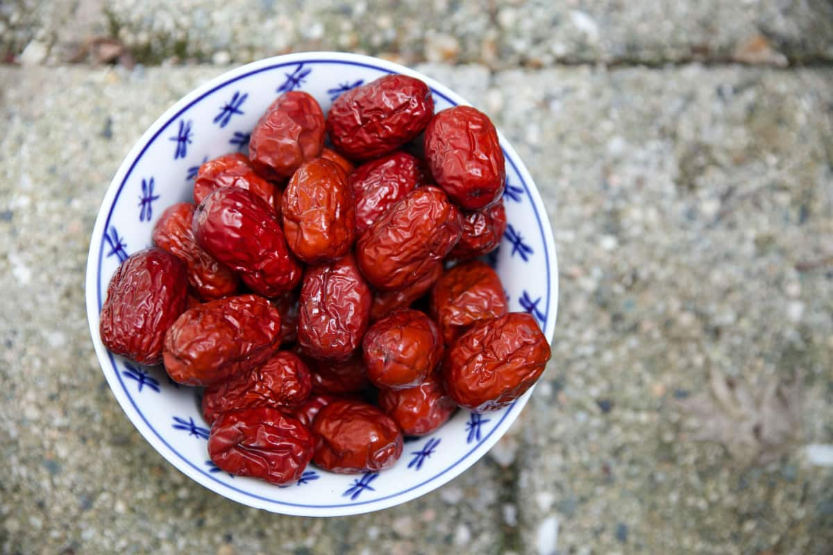  Buy the best types of khajur dates chutney at a cheap price 