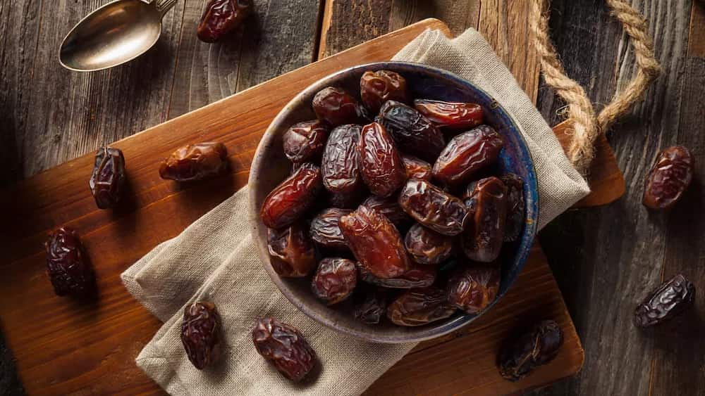 Buy all kinds of Kimia Khajur dates + price