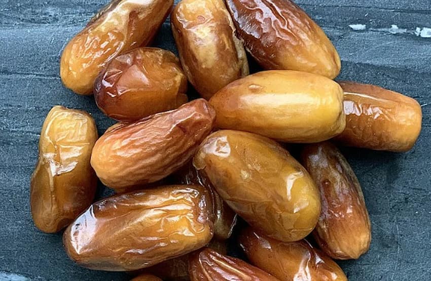  The purchase price of Rabbi Dates in Pakistan + properties, disadvantages and advantages 