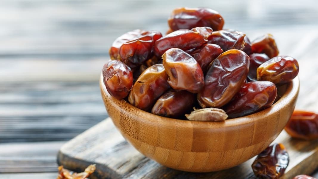  Buy royal Zahidi dates Types + Price 