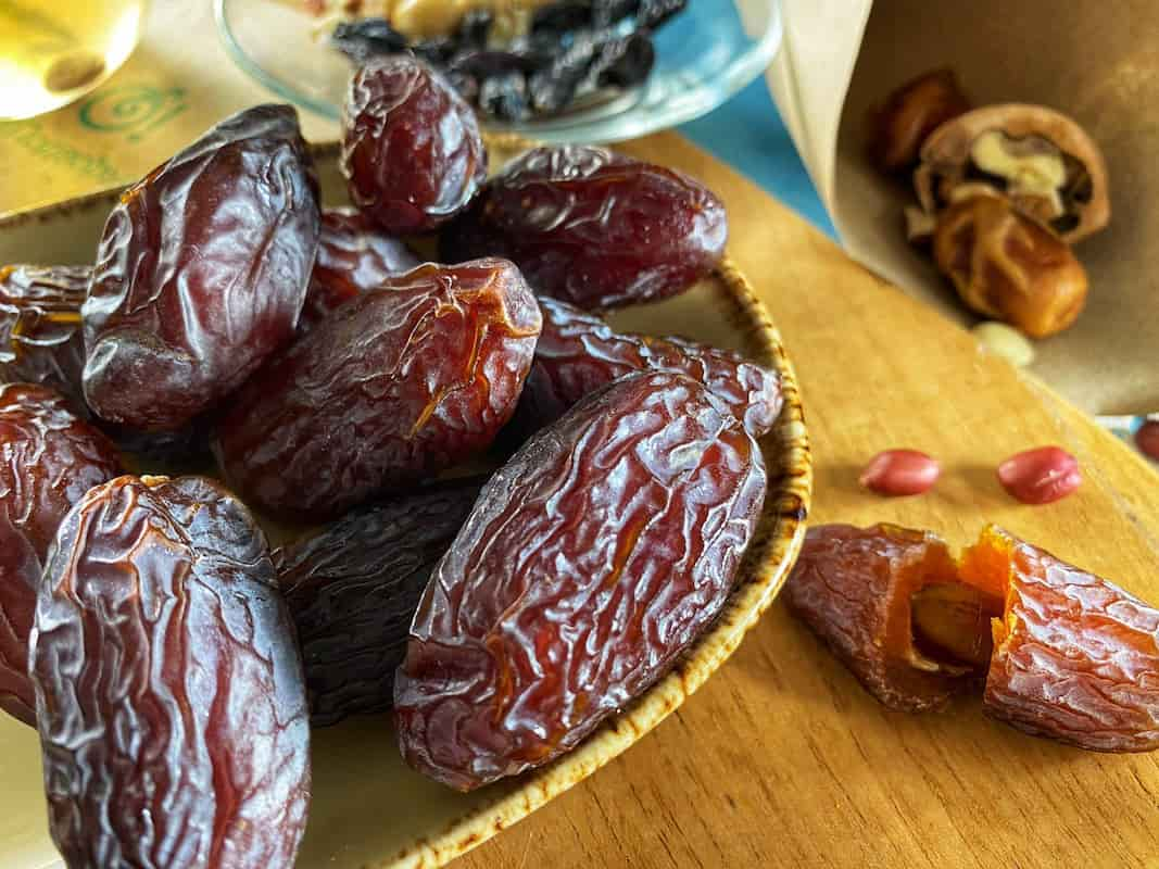  Purchase Price of Kimia Dates 1kg + Specifications, Cheap Wholesale 