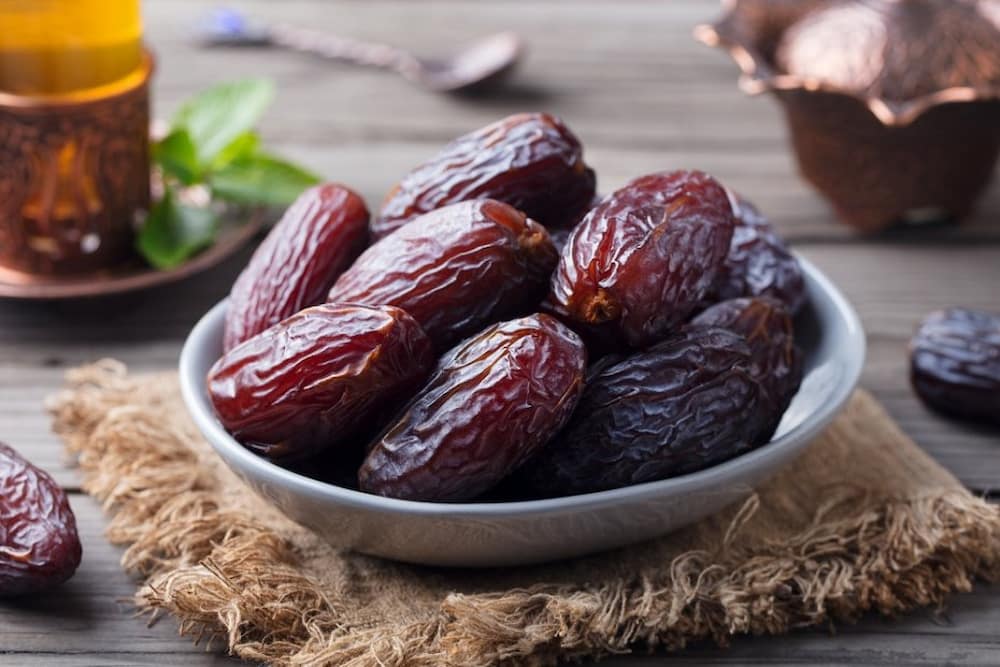  Medjool dates nutrition sun dried 