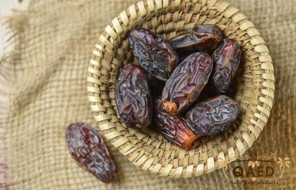 dried dates vs fresh dates nutrition facts and side effects